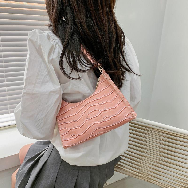 Womens Pu Crocodile Embossed Underarm Bag With Zipper Closure Crossbody Purse For Daily Outfits