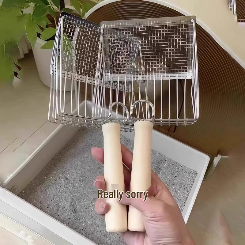 Dual-Purpose Metal Mesh Cat Litter Scoop: Essential Tool for Efficient Cleaning.