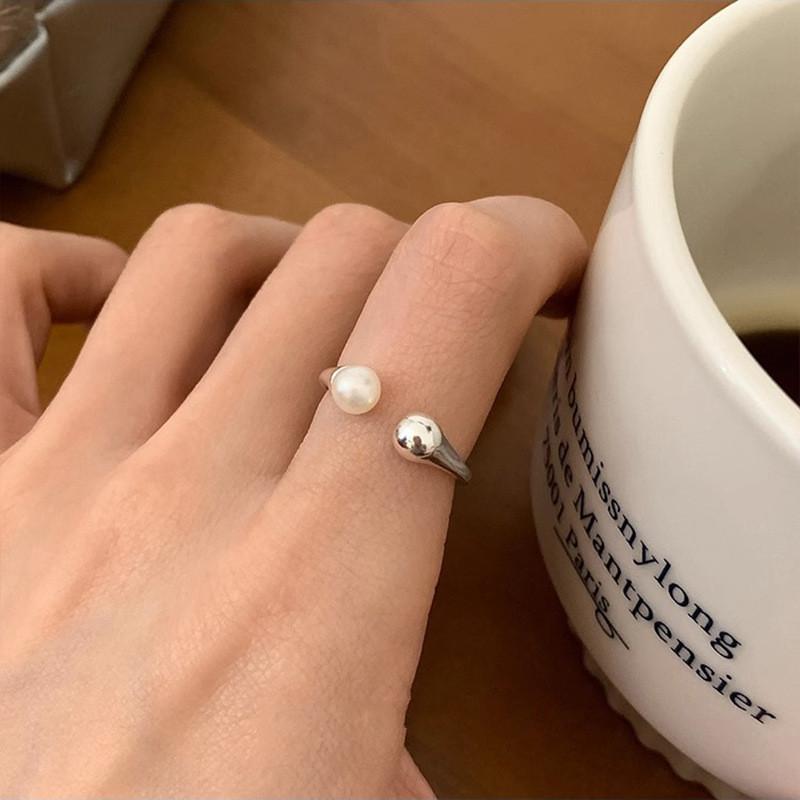 Fashionable Womens Adjustable Open Ring With Contemporary Geometric Design In Elegant Copper