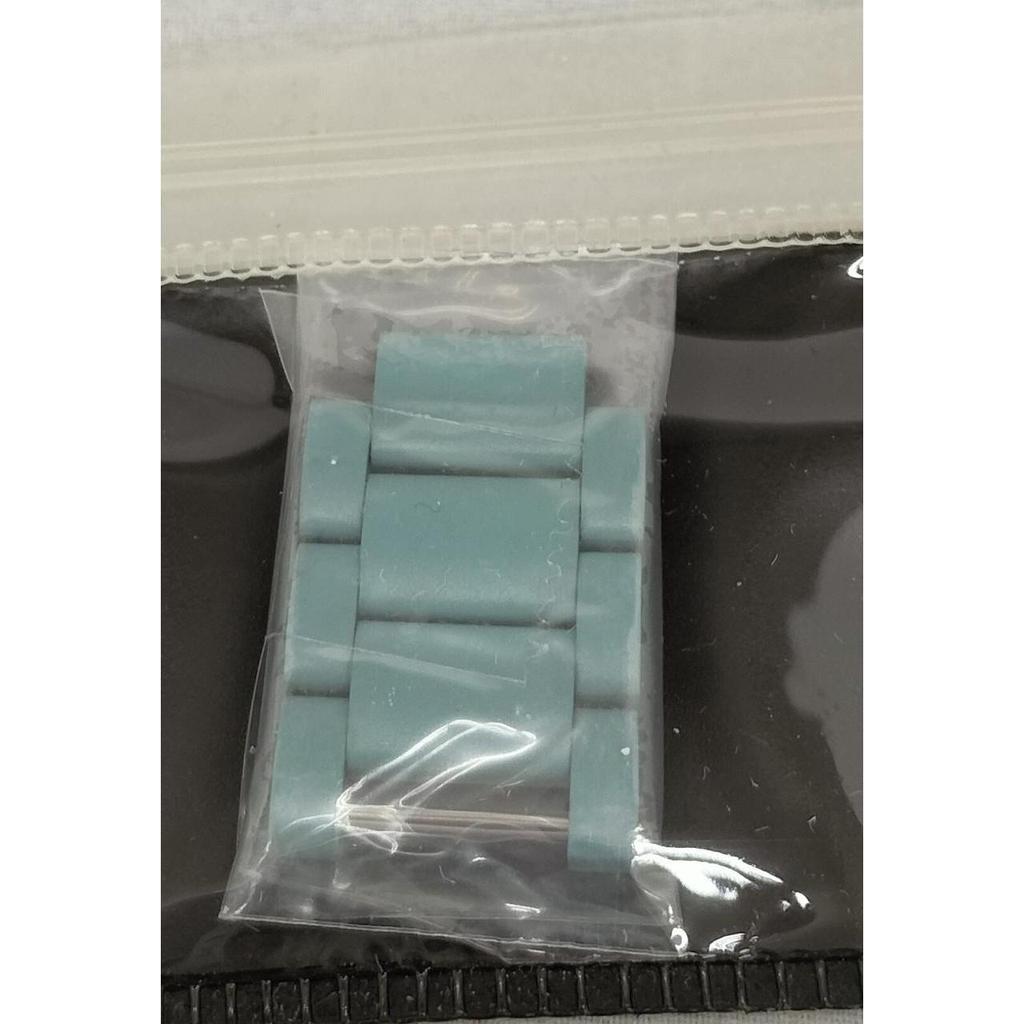 Used NIXON THE SMALL PLAYER WATCH