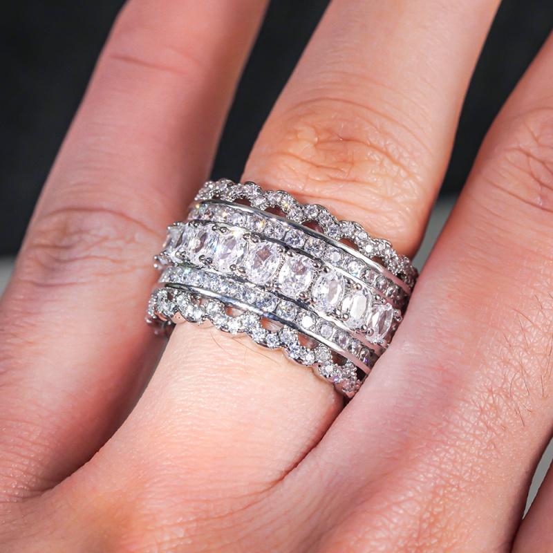 Luxury Sparking Cubic Zirconia Rings for Lady Delicate Wide Finger Accessories Charming Attractive Wedding Band Jewelry