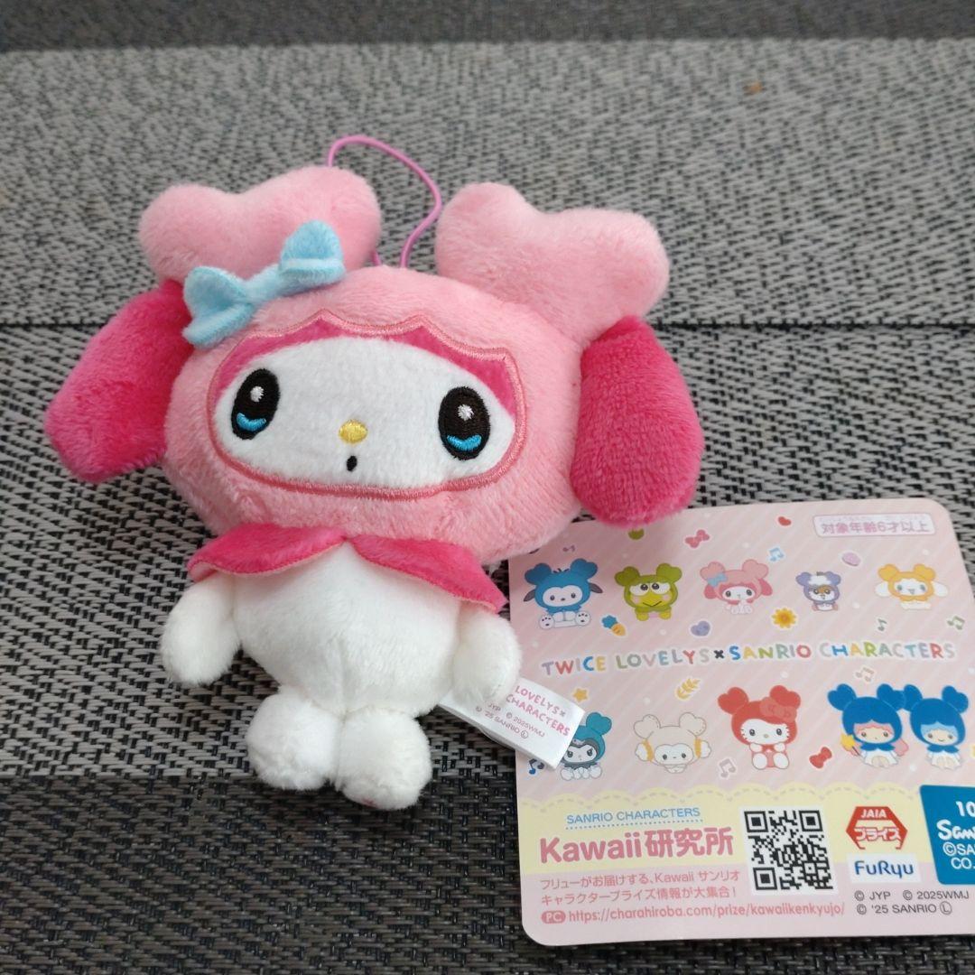 

[Б/У] TWICE LOVELYS x SANRIO GIGO Limited