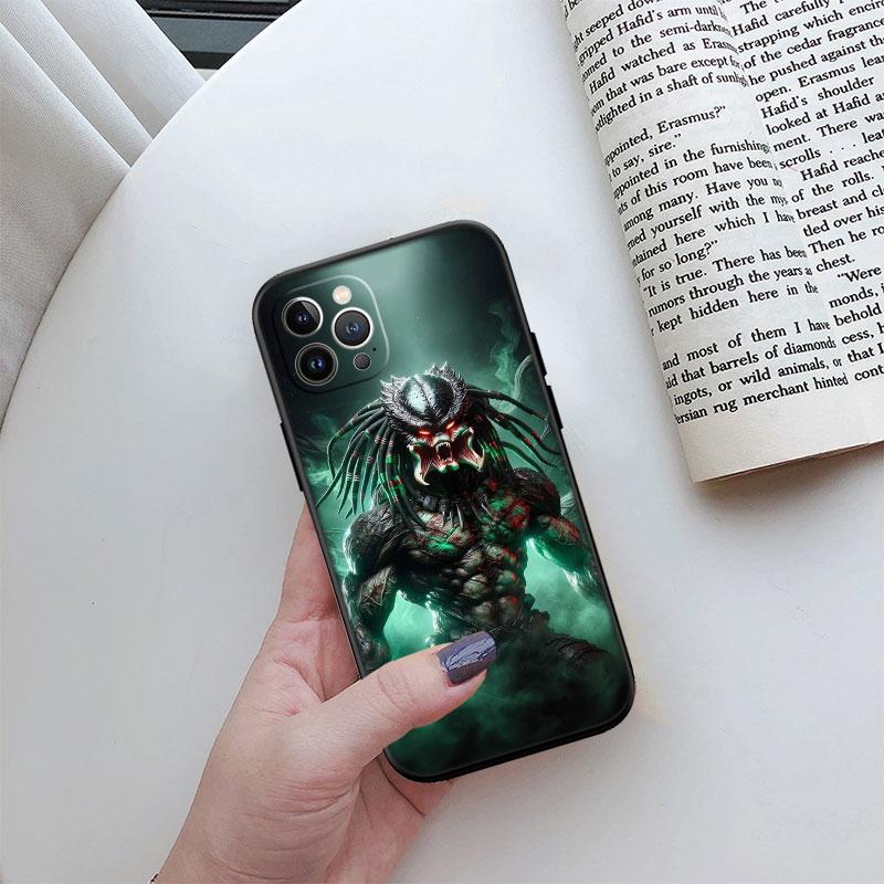 Aliens vs Predator Xenomorph Phone Case for Samsung Galaxy M56 A36 A32 A33 A05 A05S A06 A16 A20 A11 A12 A13 A15