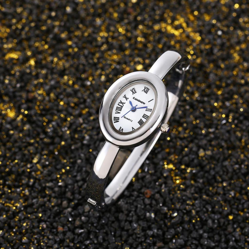New Style Bathtub Bracelet Small Dial Exquisite and Unique Light Luxury Women's High-end Roman Numerals Oval Quartz Watch