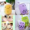 Entzückendes Bubble Tea Boba Tasse Plüschkissen für kuschelige Weichheit in 4 Größen
