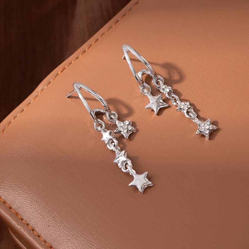 French Cold Wind Super Flash Geometric Pentagram Fringed Earrings Personalized Asymmetry Light Luxury Fashion Temperament Ear Jewelry