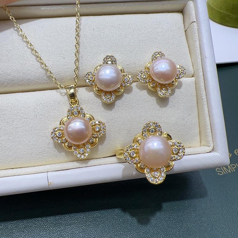 Retro Floral Set: Pearl Pendant, Stud Earrings & Ring