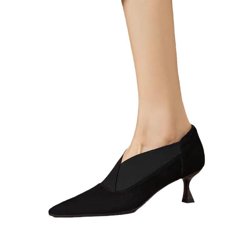 Fashion French Retro Pointed Thin Heeled Short Boots with Kitten Heels Ankle Boots, Combined with Elastic Deep Cut High Heels for Women