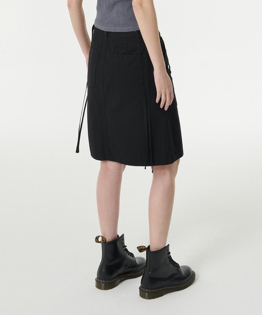 Musinsa Standard Woman Women'S Cargo Knee-Length Skirt [Black]