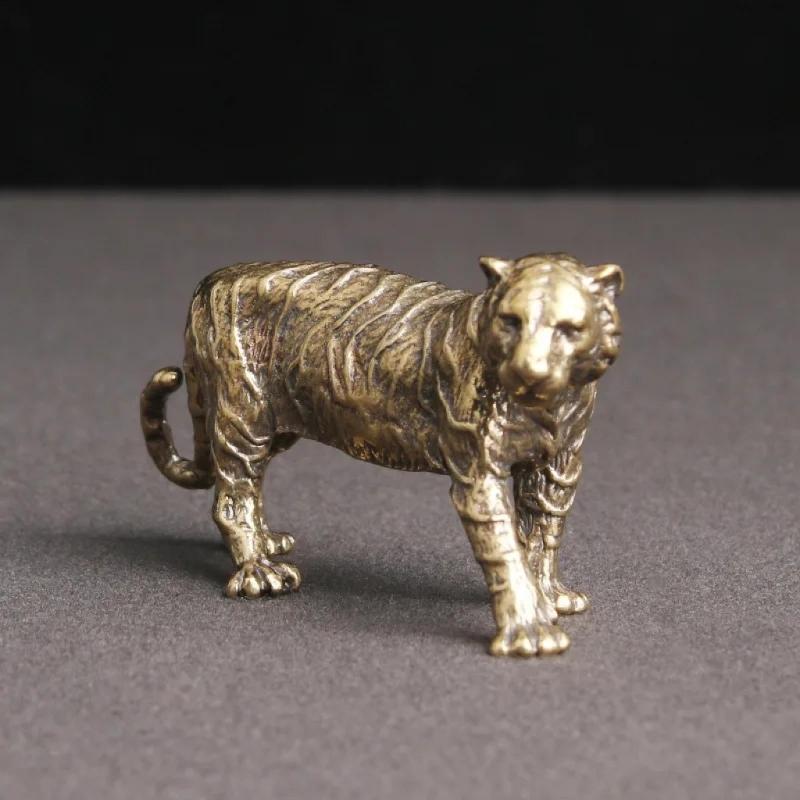 Antique Metal Animal Miniature Sculpture Detailed Animal Figurine Home Art Decors Strength Symbol Ornament Gift