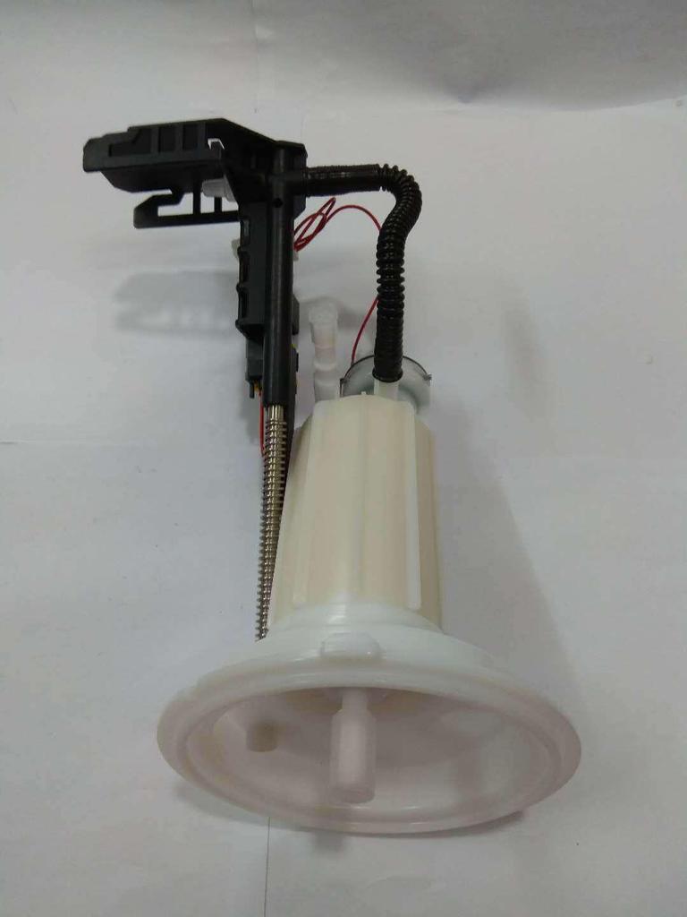 BMW 5 Series E60 Fuel Pump with Gasoline Float & Built-in Filter 16117373514