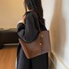 2025 New Versatile Women's Bags Niche High Sense Trend Commuter Women's Bags Fashion Retro Oilskin Tote Shoulder Bag