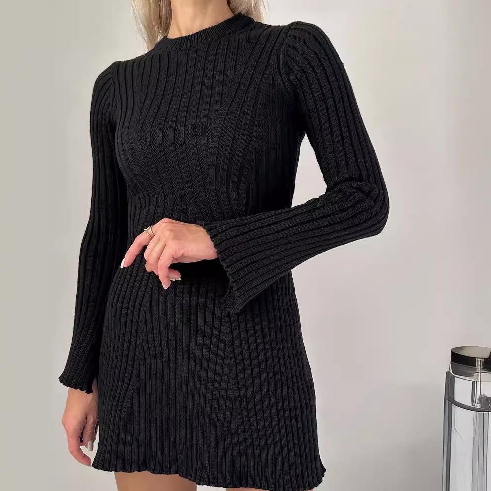 2024 Autumn Women's Solid Color Round Neck Slim Fit Long Sleeve Knit Dress