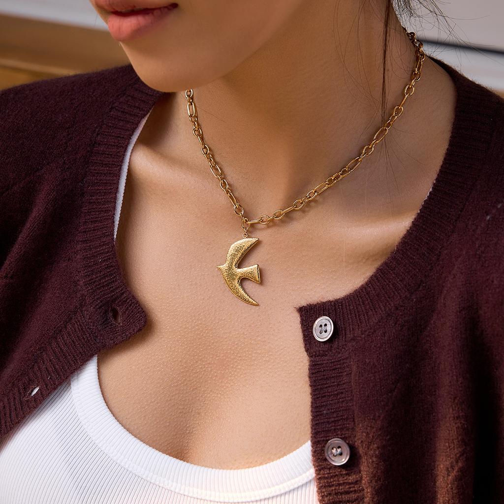 Yori Stainless Steel Hammered Dove and Bird Pendant Necklace 18K PVD Plated Waterproof Jewelry Gift Accessories