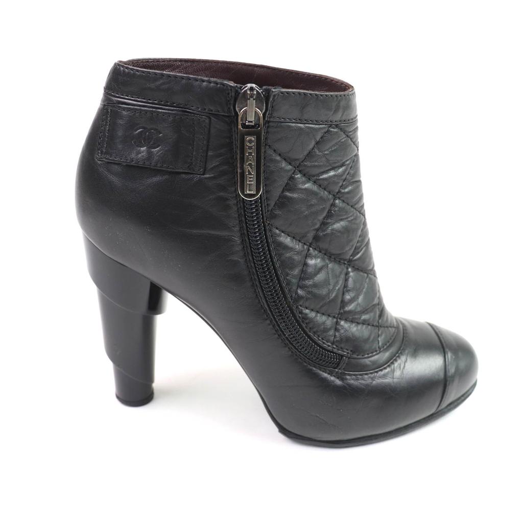 Great CHANEL Ankle boots black leather Women 36 G26164 Used