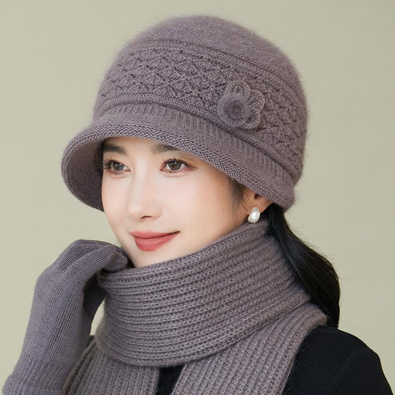 

Уютный вязаный зимний берет с ушами - теплая, эластичная шапка-бини на толстой флисовой подкладке для женщин хаки