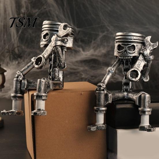 Durable Resin Skeleton Craft Vintage Robot Statue, Industrial Mechanical Figurine, Cool Desktop Atmosphere Ornament Gothic Desk Decor for Office