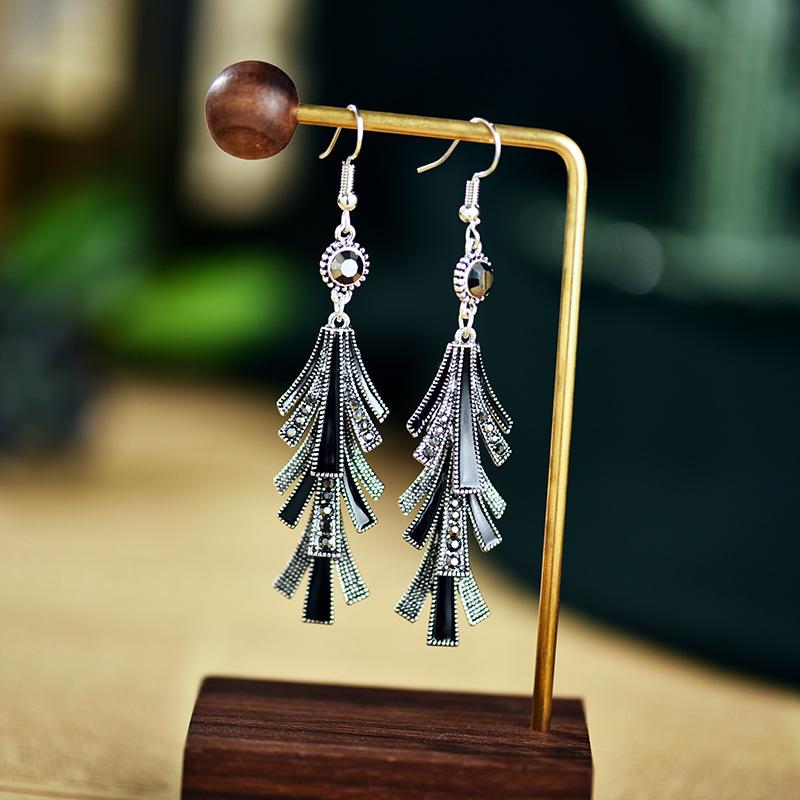 Chinese Alloy Oil Drop Tassel Earrings - Retro Cold Style for Women