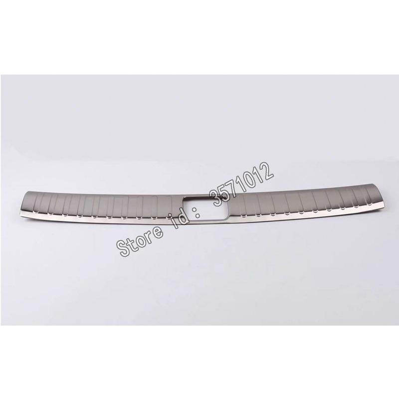 Car Inner Rear Bumper Panel Trunk Trim Cover Stainless Steel Plate Pedal Stick Threshold 1pcs For Hyundai Tucson