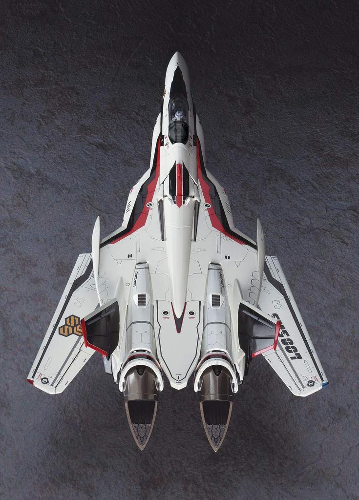 Hasegawa Macross F VF-25FS Messiah Macross F 172 scale plastic model 24