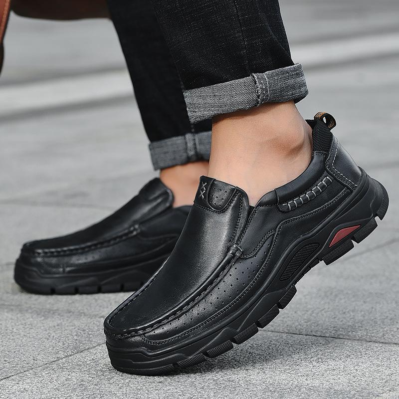 Men's Hiking Shoes Outdoor Sports Waterproof Casual Shoes Genuine Leather Travel Shoes Autumn and Winter Thick-Soled Men's Leather Shoes