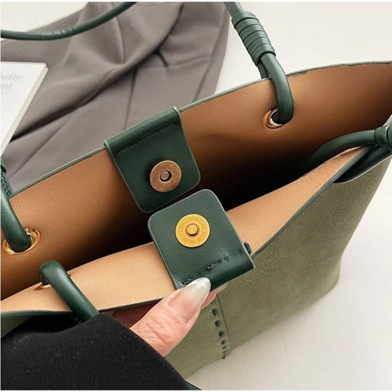 High-end Exquisite Niche Bag Women's Fashionable Versatile Female Portable Shoulder Bag Simple Soft Ladies Tote Bag