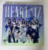 IZ*ONE [Destaque] Álbum Autografado HEART*IZ (com comentário) Usava
