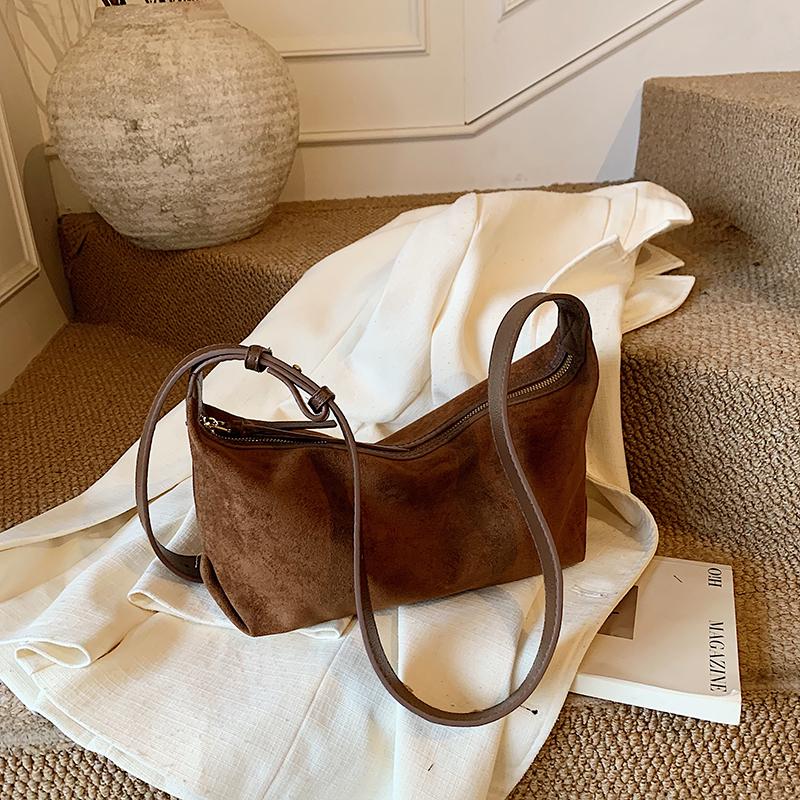 2026 High Quality Bags Faux Suede Solid Color Zipper Large Capacity Shoulder Bags Winter New Trend Temperament Satchels