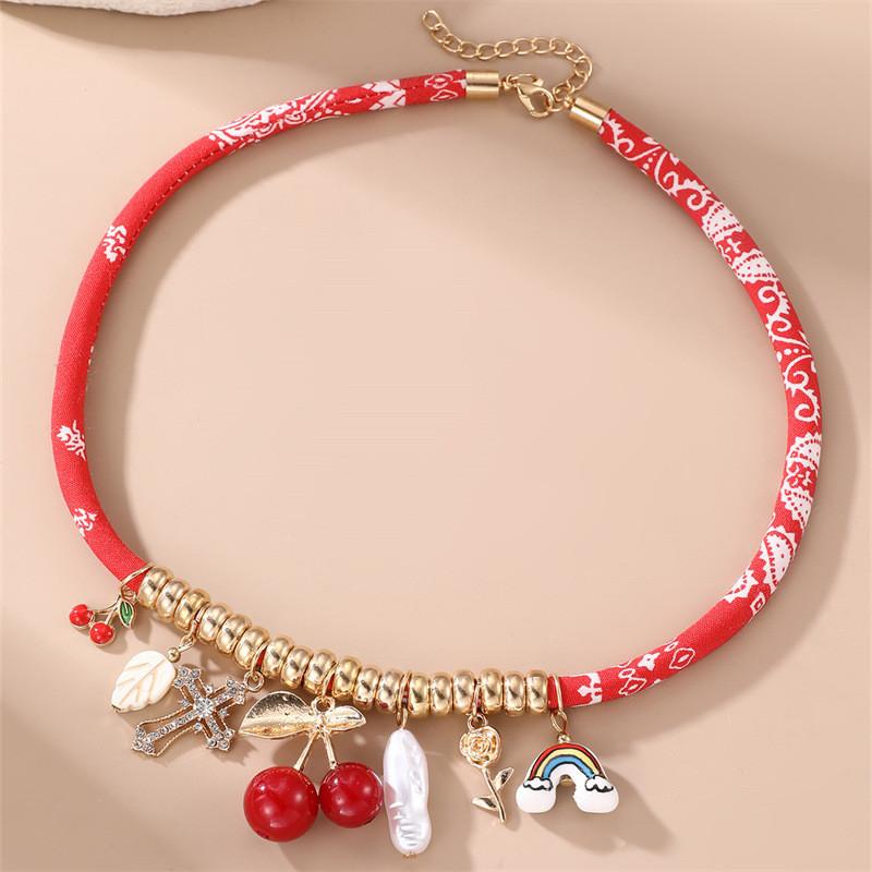 Punk Geometric Heart Bow Pendant Necklace For Women With Zinc Alloy Chain