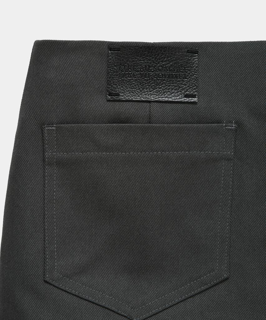 ETRE AU SOMMET Front Zip Belt Detail Mini Skirt (Dark Gray)