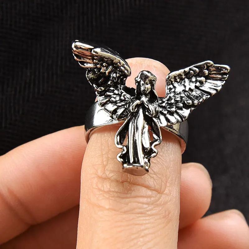 Vintage Punk Distressed Angel Couple Ring Gothic Geometric Angel Five Finger Rings Hip Hop Hyperbole Anime Ring Jewelry