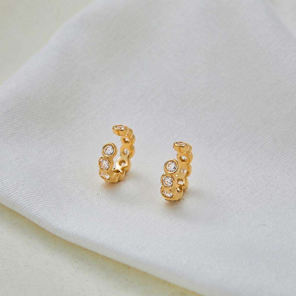 Stainless Steel Hollow Circle with Diamond C-shaped Ear Buckle Women's Gold and Silver Two-color Simple Geometric Niche Light Luxury Earrings