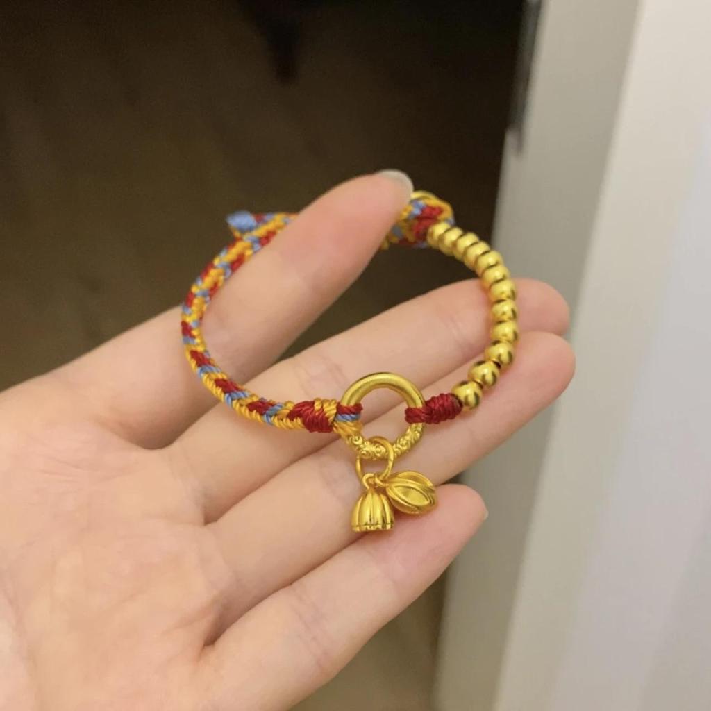 Gold-Plated Ancient Sand Gold Safety Buckle Bracelet: Strong Color Retention, Autumn/Winter National Tide Design, Five-Color Two Worlds Happy Style.