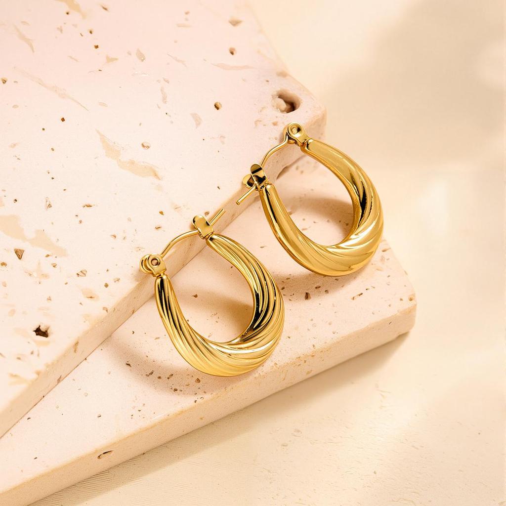 Raffinate Ear Cuff in Acciaio Titanio Oro 18k per Donna