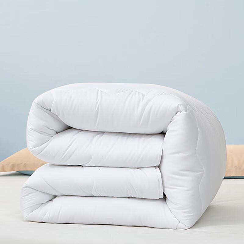 LOVO All-Season Fiber Quilt