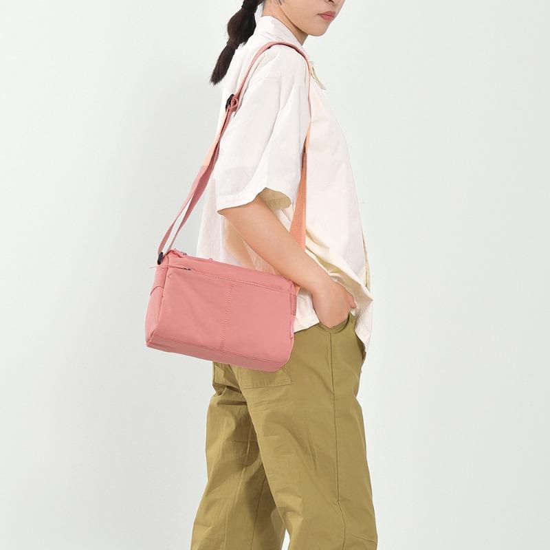 Women's messenger bag women's new nylon cloth women's bag casual shoulder bag lightweight small bag couple small cloth bag