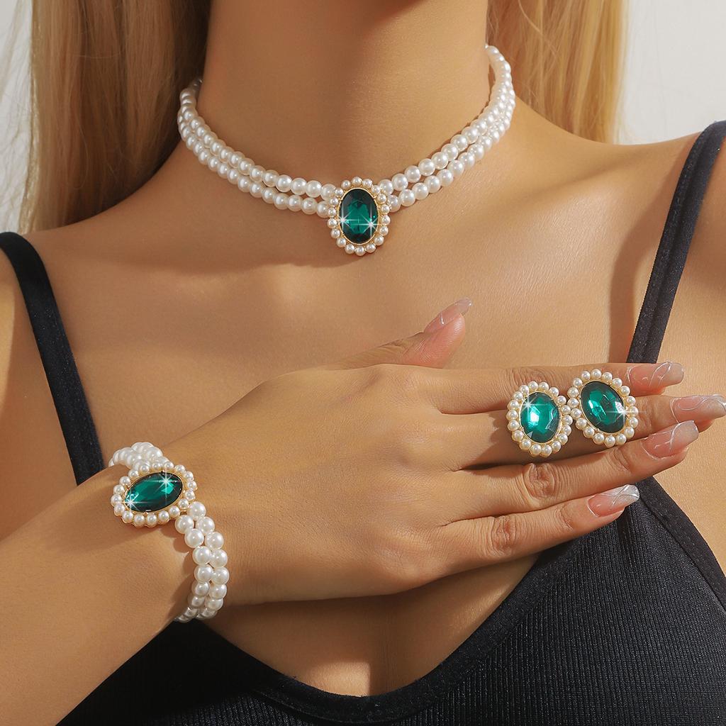 3 pcs Luxury-lite style short pearl imitation earrings and necklace, green turquoise bead string, ethnic style fashionable set