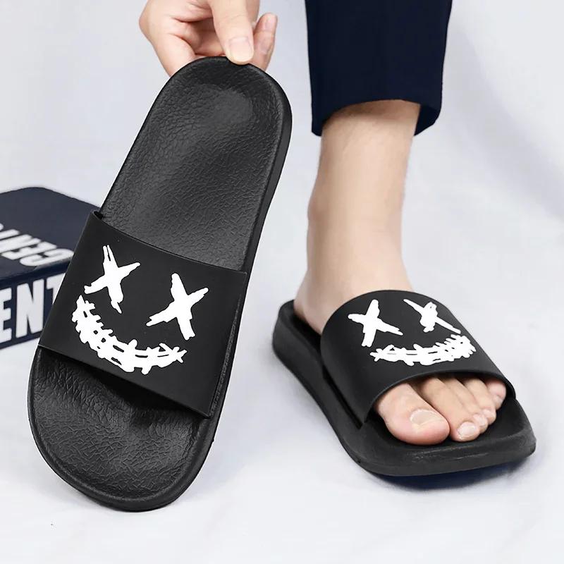 Men's Comfortable Slipper Man Luxury 2024 House Shoes Men's Summer Slippers Walk Around Home Flip Flop Living Room Slippers Sale