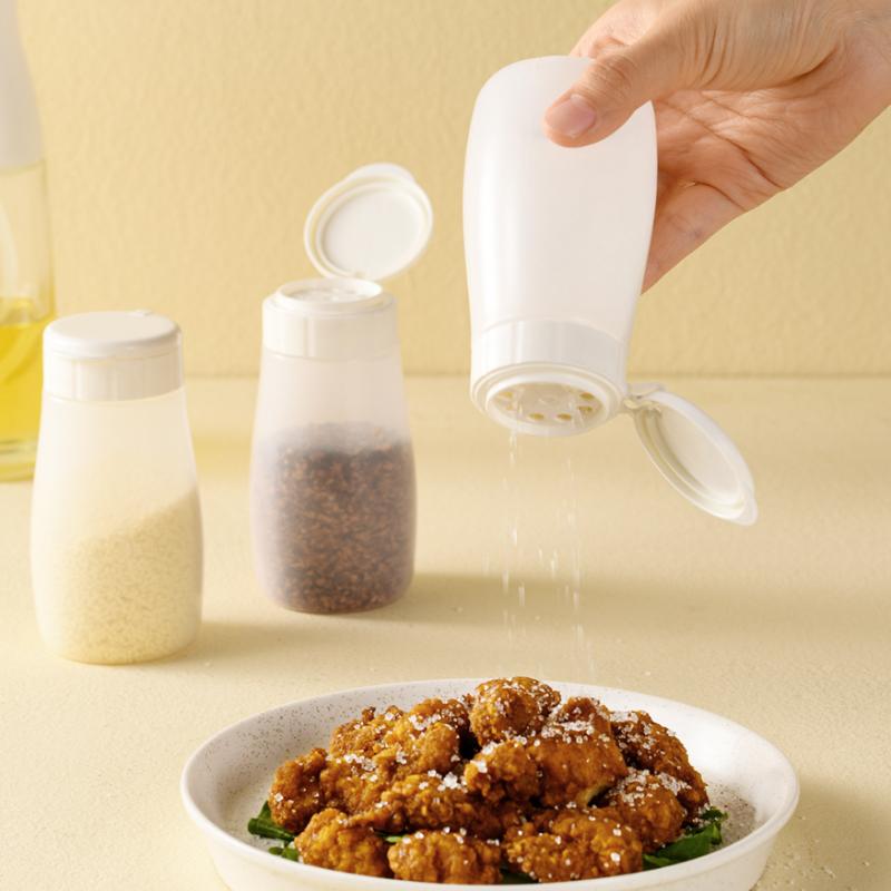 Kitchen Plastic Spice Bottle Barbecue Seasoning Bottle With Lid Salt Pepper Shaker Pepper Shaker Dustproof Mini Seasoning Jar