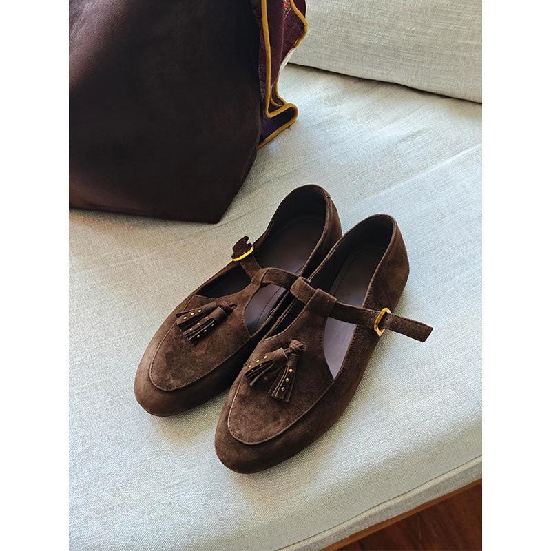 Sheepskin Version Fringed British Loafers Women's Round Head Rivets Shallow Mouth Single Shoes Women's Versatile Commuter Flat Mary Jane Shoes