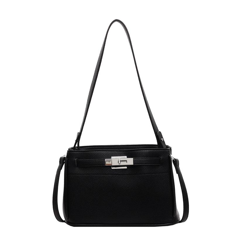 Large Capacity New Casual Shoulder Messenger Bag Fashionable Versatile Commuter Bag