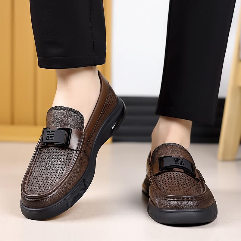 2025 Summer Hallow Casual Leather Shoes for Men Fashion New Designer Solid Color Luxury Shoes Male British Business Shoe Man