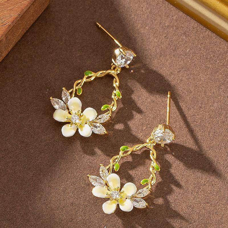 Mori Sweet Delicate Small Fresh Inlaid Zircon Dripping Flower Earrings Female Niche Personality Design Fairy Earrings