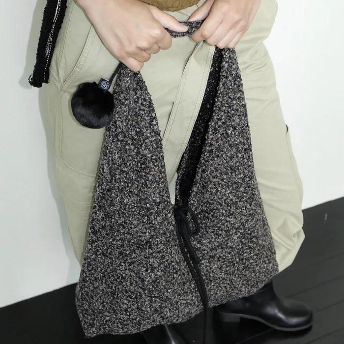 Fur Key Ring_Medium_Black
