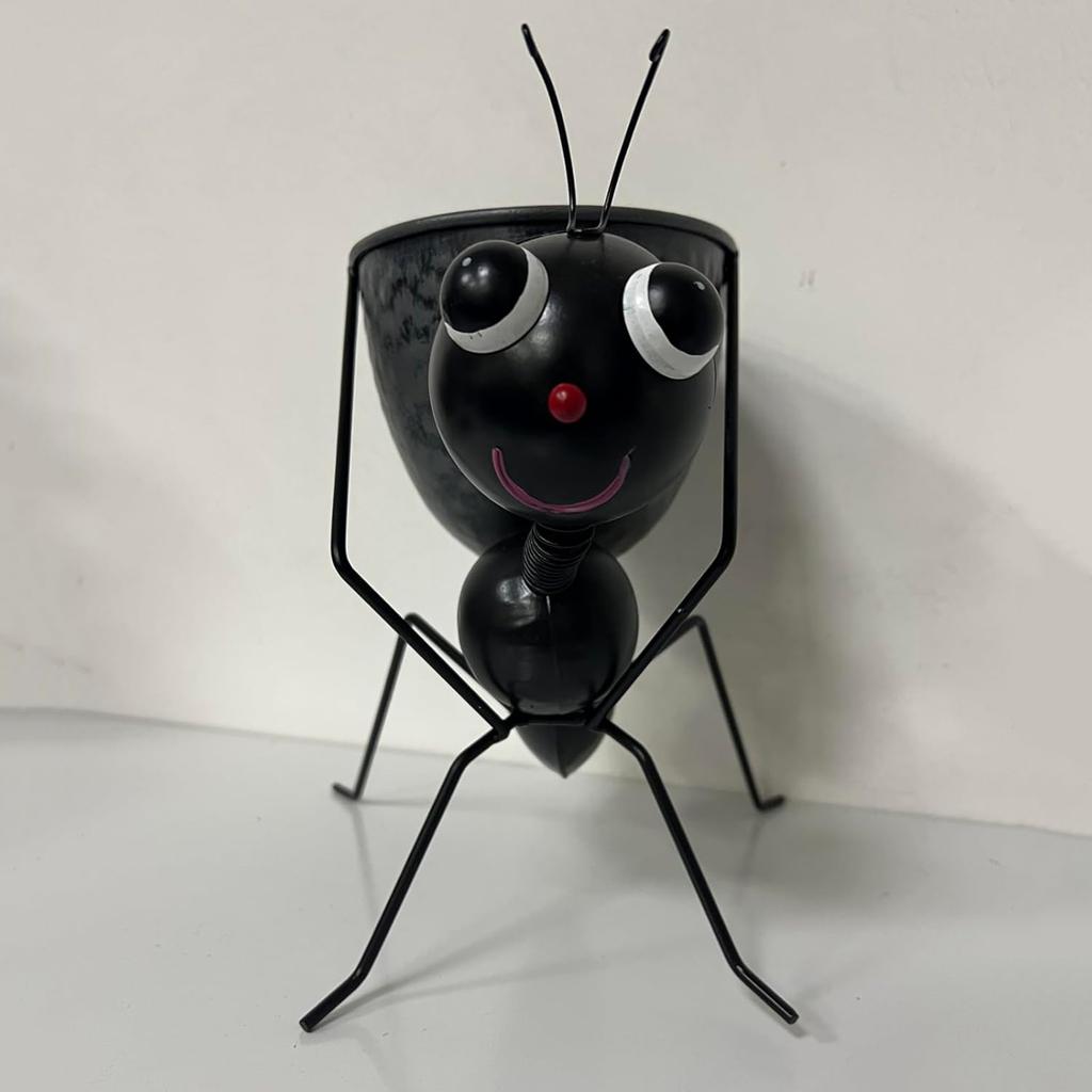 Ant Shaped Metal Flower Pot Wrought Iron Succulent Planter Creative Animal Plant Holder for Indoor O