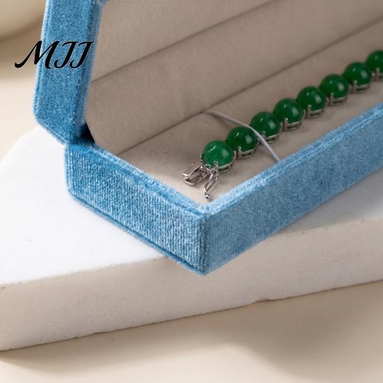 Blue Flannel Jewelry Box for Women Sky Velvet Box, Flip Top Case with Soft Lining Bracelet Packaging Lining, Portable Protective Container And Bangle