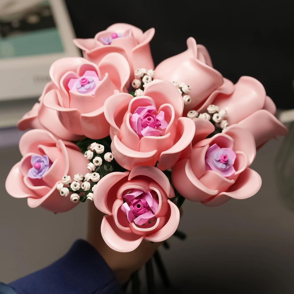 Romantic Rose Flower Building Blocks Set Pink Roses Flowers Toys for Adults, Plant Desk Decoration Bricks Gifts for Girls 613PCS