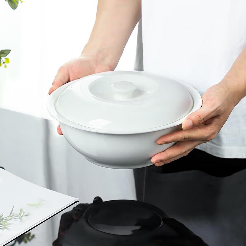 Pure White Ceramic Round Soup Pot with Spoon