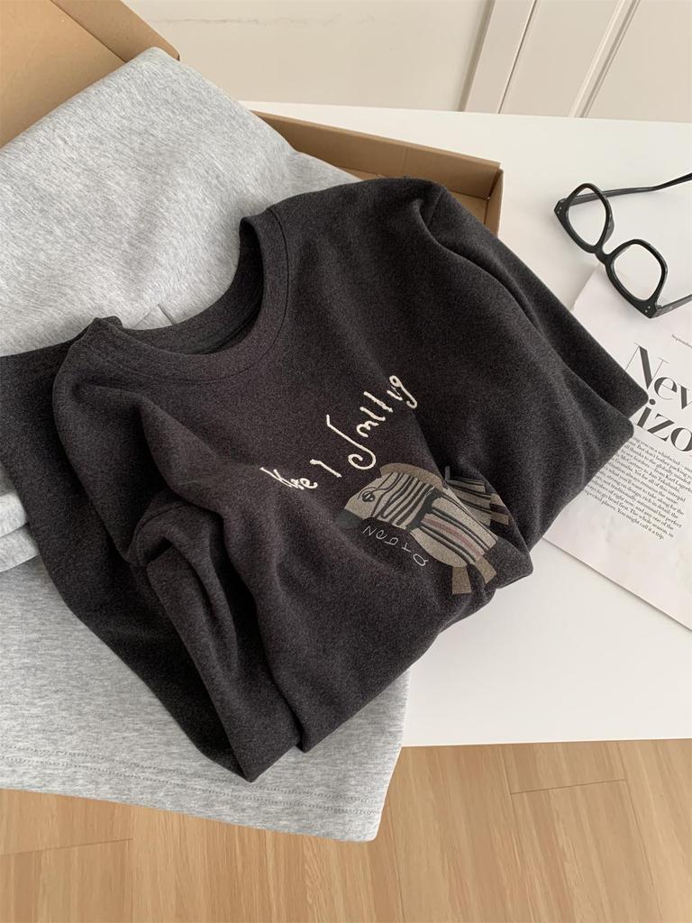 Women's Plus Size Dark Grey Little Horse Print Velvet T-Shirt - Warm Brushed Base Layer for Autumn/Winter
