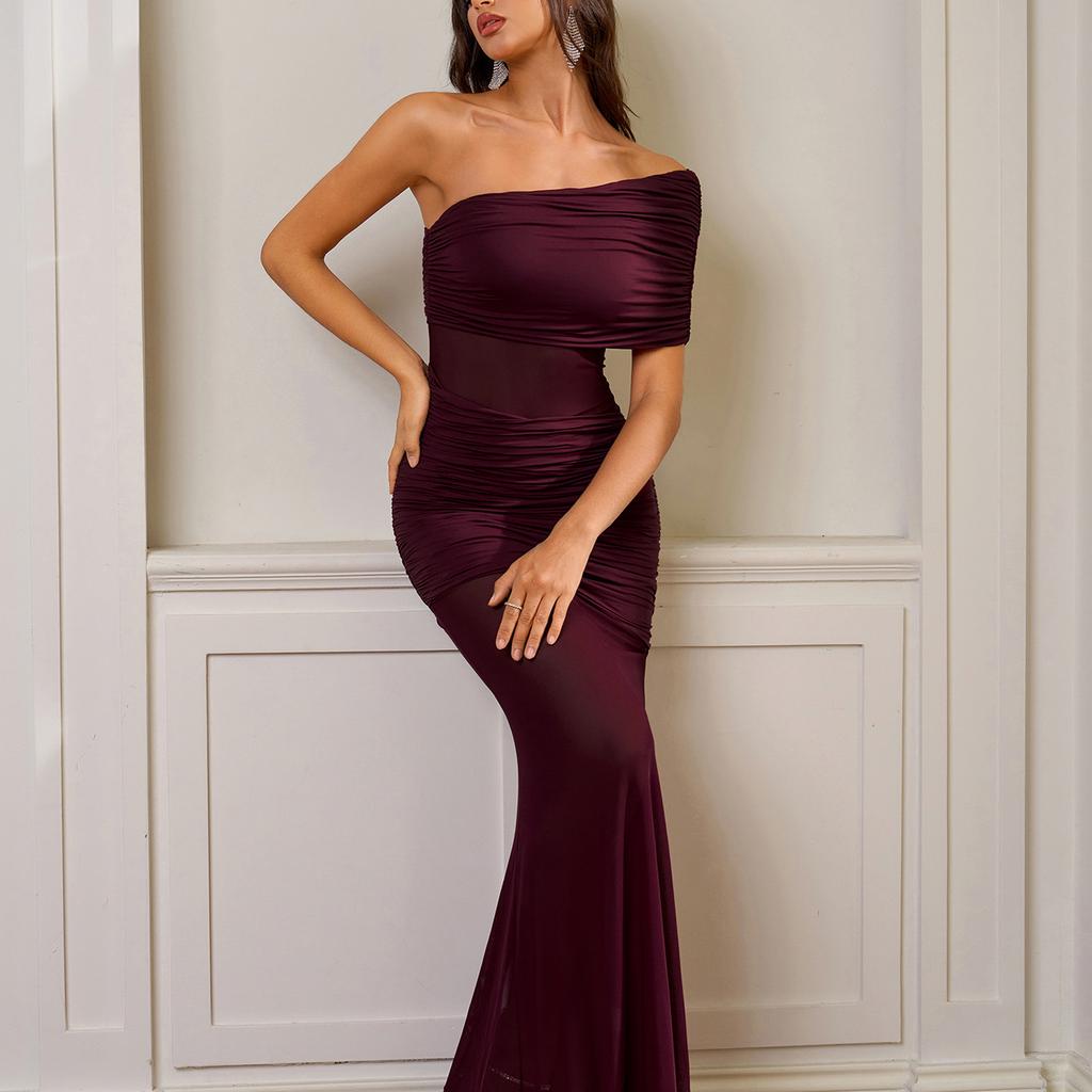 New French Mesh See-through Slanted Shoulder Dress, European and American Sexy Off-the-shoulder Pleated Slim-fitting Hip-wrapped Dress